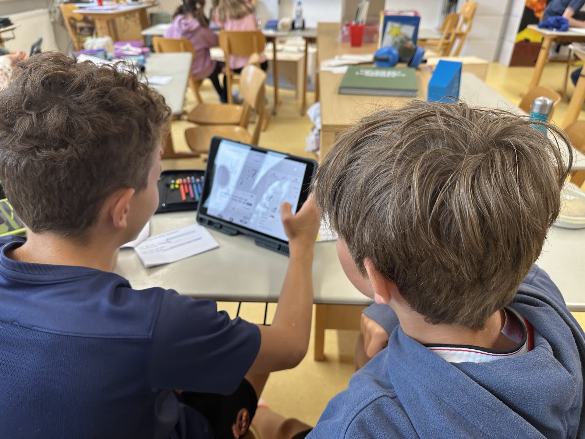 Kinder entdecken KI mit ScienceLab